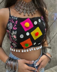 Dandiyan Nights Cholis